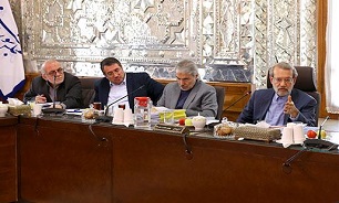 بانک مرکزی از اهرم مالیات برای بازگشت ارز صادراتی استفاده کند