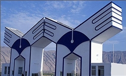 تقدیر سرلشگر فیروزآبادی از دانشگاه آزاد برای ساخت یادمان‌های شهدای گمنام