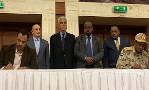 شورای نظامی سودان و معترضان به توافق سیاسی دست یافتند