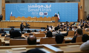 ایجاد تسهیلات لازم برای بهره گیری نسل جوان از فضای مجازی از افتخارات دولت است ایجاد تسهیلات لازم برای بهره گیری نسل جوان از فضای مجازی از افتخارات دولت است