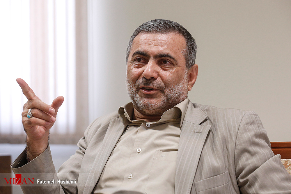 کوچکترین تعرض آمریکا به ایران، کل منطقه را به آتش خواهد کشید/ قفل شدن موشکهای ایران بر روی پایگاههای آمریکا در منطقه/ غیر از ماجرای پهپاد ، آمریکاییها چند بار دیگر تا آستانه جنگ با ایران رفتند، اما منصرف شدند/ از سکوت روشنفکران ایرانی در برابر تروریسم اقتصادی آمریکا، حیران هستم کوچکترین تعرض آمریکا به ایران، کل منطقه را به آتش خواهد کشید/ قفل شدن موشکهای ایران بر روی پایگاههای آمریکا در منطقه/ غیر از ماجرای پهپاد ، آمریکاییها چند بار دیگر تا آستانه جنگ با ایران رفتند، اما منصرف شدند/ از سکوت روشنفکران ایرانی در برابر تروریسم اقتصادی آمریکا، حیران هستم
