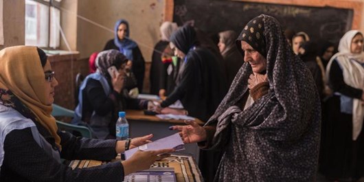 استفاده از دانشآموزان در کارزارهای انتخاباتی