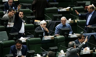 دولت به تکلیف خود در تأمین قیر رایگان عمل کند