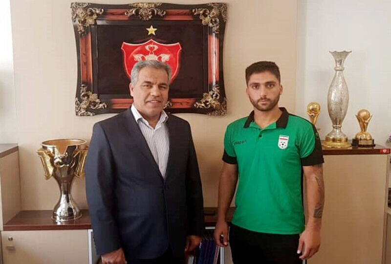 اعتراض استقلال به خرید جدید پرسپولیس/ احمدوند برای مذاکره به باشگاه استقلال می‌رود