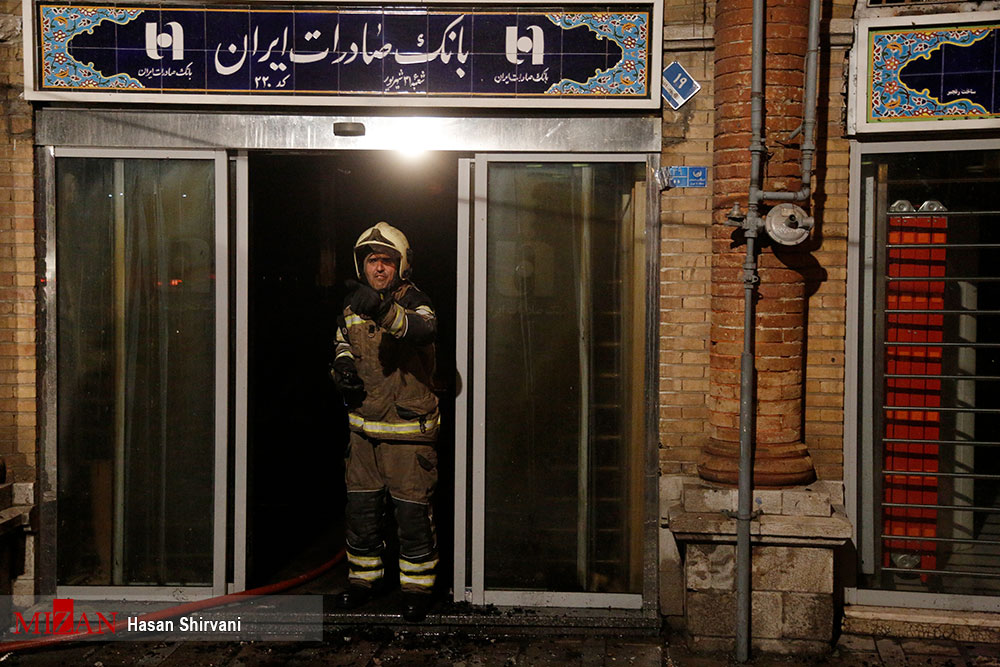 نماینده مجلس: مهارت نداشتید/ سخنگوی آتش نشانی: سخنان شما وجاهت منطقی ندارد نماینده مجلس: مهارت نداشتید/ سخنگوی آتش نشانی: سخنان شما وجاهت منطقی ندارد