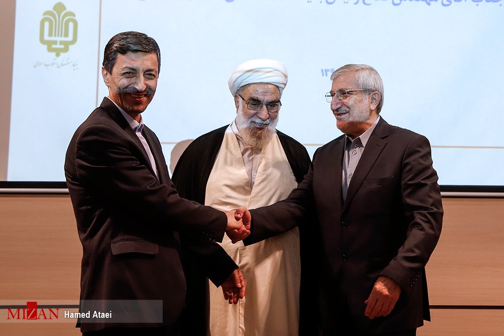 رئیس دفتر رهبر معظم انقلاب: توقیف کشتی انگلیسی سرآنها را به خاک سایید /سعیدی کیا: بنیاد علوی بازوی توانمند بنیاد مستضعفان برای محرومیت زادیی/ فتاح:شفاف سازی و پاسخگویی صریح در بنیاد مستضعفان را تقویت می‌کنیم