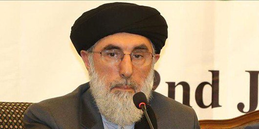 حکمتیار: خروج نیروهای خارجی تنها راهحل پایان