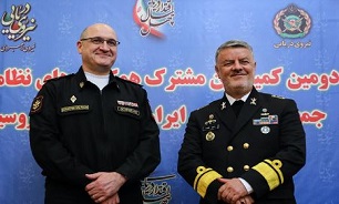فرماندهان نیروی دریایی ارتش ایران و روسیه دیدار و گفت‌وگو کردند