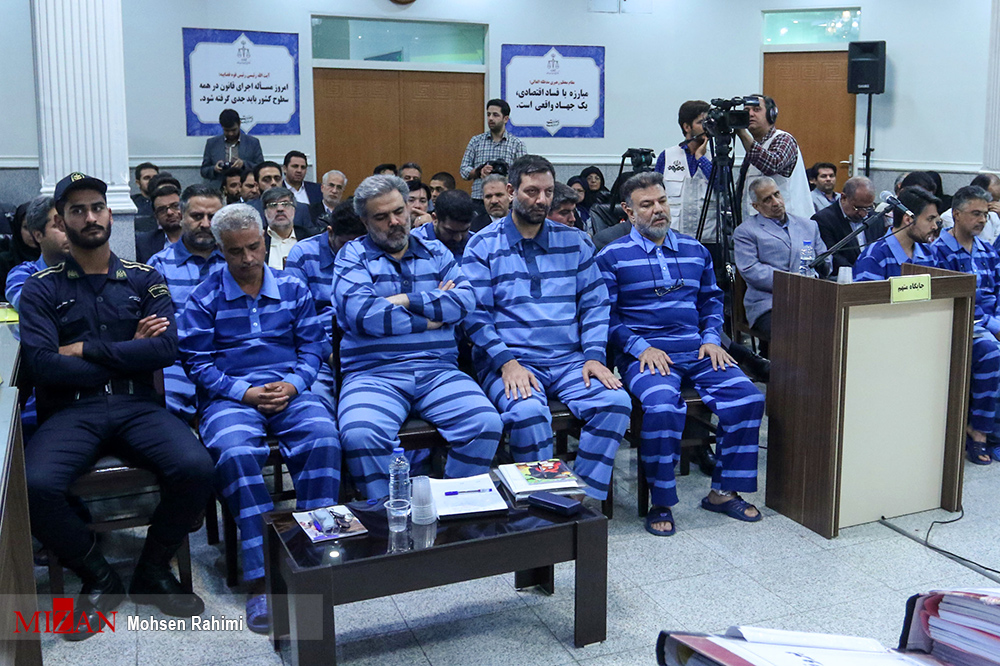 پرونده پدیده شاندیز از محاکمه تا صدور حکم/ از تدبیر دستگاه قضایی در تعیین تکلیف وضعیت بیش از 130 هزار سهامدار تا آغاز تحقیقات در خصوص تخلفات احتمالی مدیران دولتی سابق