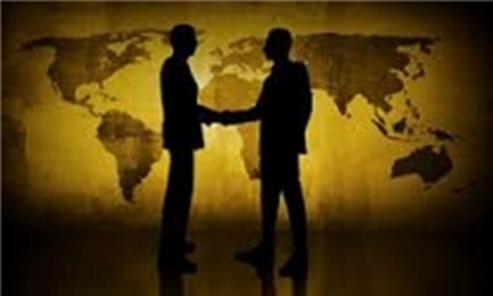 دشمن شکست انقلاب ما را در مذاکره می‌بیند/ ما بر سر اصول انقلابی خود کوتاه نمی‌آییم