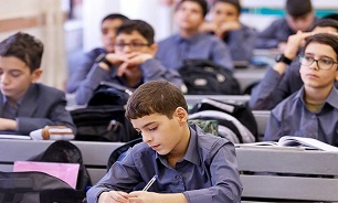 نامه یک دانش آموز به رئیس جمهور / ساعت مناسب برای شروع مدرسه چند است؟