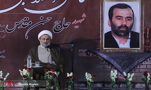 چهاردهمین سالگرد شهادت شهید حاج حسن مقدس برگزار شد