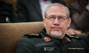 سرلشکر صفوی درگذشت خواهر محسن رضایی را تسلیت گفت