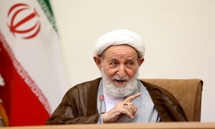 آیت الله یزدی: احراز اهلیت افراد برای مسئولیت‌ها از وظایف شورای نگهبان است