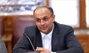 کالا‌های بنجلی در سال ۹۷ پیرو ارائه ارز دولتی به کشور ورارد شد/هنوز گزارشی از ارائه ارز به وارد کنندگان در سال ۹۸ دریافت نکرده‌ایم