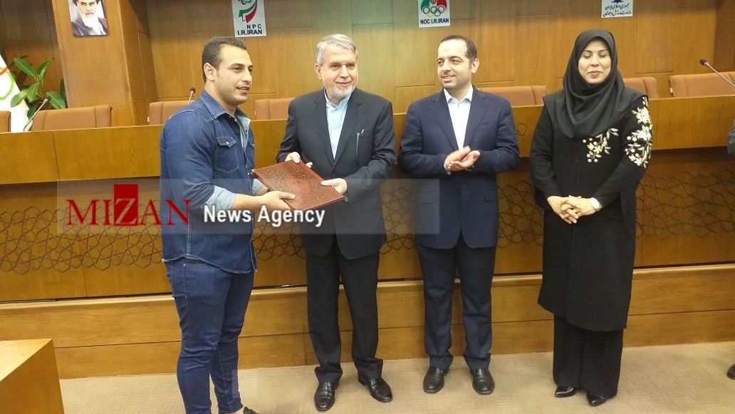 برگزاری مراسم تقدیر از مدال‌آوران ژیمناستیک ایران در قهرمانی آسیا/ خداحافظی خناری‌نژاد از دنیای قهرمانی + تصاویر