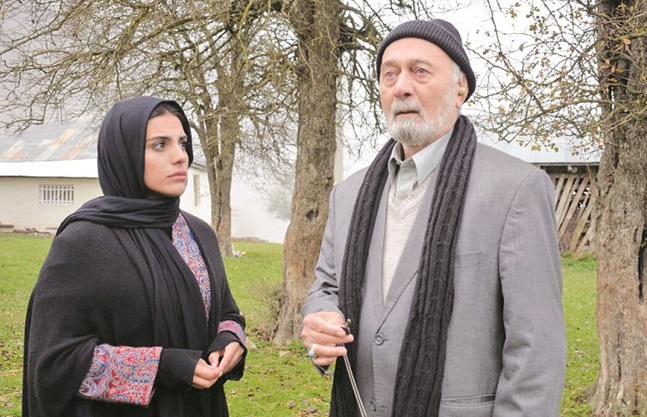 پرویز پورحسینی فروش ۵۰۰ هزار تومانی یک فیلم در گیشه/کمتر از ۳۰ نفر به دیدن «صدای منو میشنوید» نشستند////////////////دوشنبه