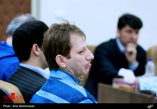ژست های بابک زنجانی در شانزدهمین جلسه دادگاه + تصاویر