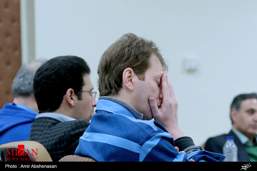 ژست های بابک زنجانی در شانزدهمین جلسه دادگاه + تصاویر