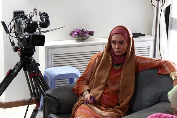 بینی‌ام در یک حادثه شکست و مجبور به جراحی شدم/اگر جراحی زیبایی موجب کم‌کاری می‌شد، نیمی از بازیگران زن بیکار بودند