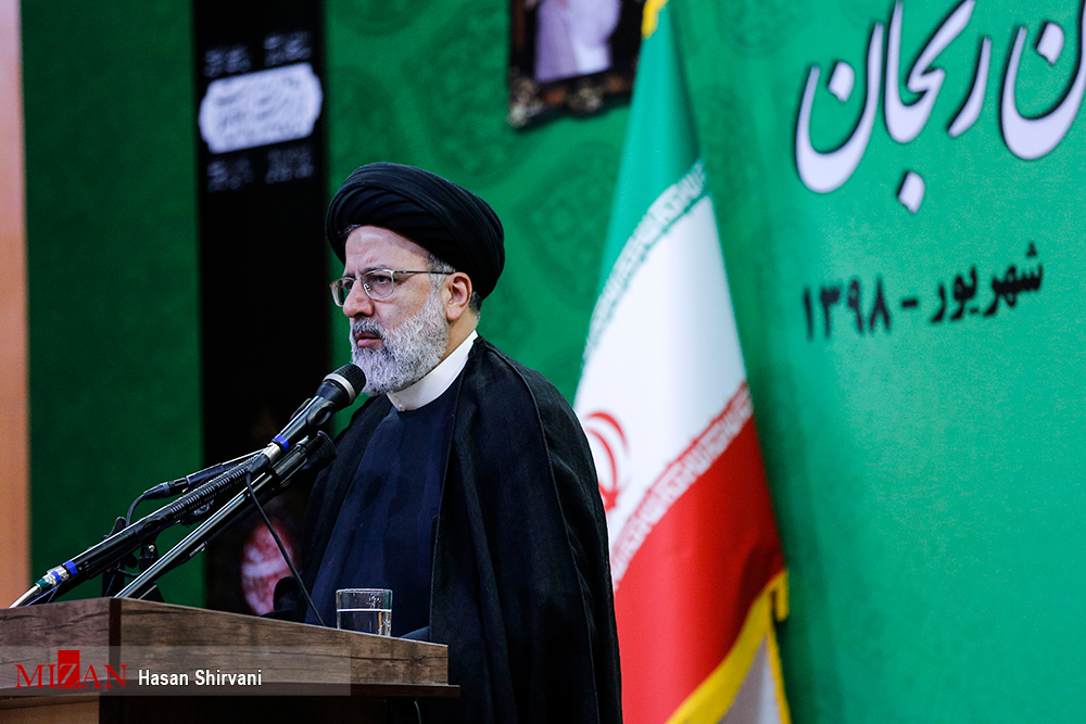 زمین خواری و بستر رودخانه را مورد تجاوز قرار دادن از ناحیه هر شخصی و در هر جایگاهی که باشد خلاف عدالت است/موضوع شرکتهای هفدهگانه مورد بررسی قرار خواهد گرفت/در مورد باغ شهرها و دست اندازی به اراضی یک کارگروهی از مسئولان اجرایی و قضایی تشکیل شود زمین خواری و بستر رودخانه را مورد تجاوز قرار دادن از ناحیه هر شخصی و در هر جایگاهی که باشد خلاف عدالت است/موضوع شرکتهای هفدهگانه مورد بررسی قرار خواهد گرفت/در مورد باغ شهرها و دست اندازی به اراضی یک کارگروهی از مسئولان اجرایی و قضایی تشکیل شود