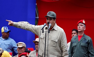 مادورو مذاکره با مخالفانش را متوقف کرد