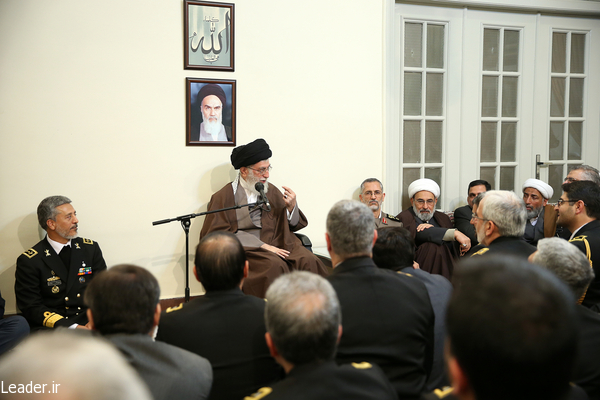 فرماندهان و مسئولان نیروی دریایی ارتش با رهبر معظم انقلاب اسلامی دیدار کردند فرماندهان و مسئولان نیروی دریایی ارتش با رهبر معظم انقلاب اسلامی دیدار کردند
