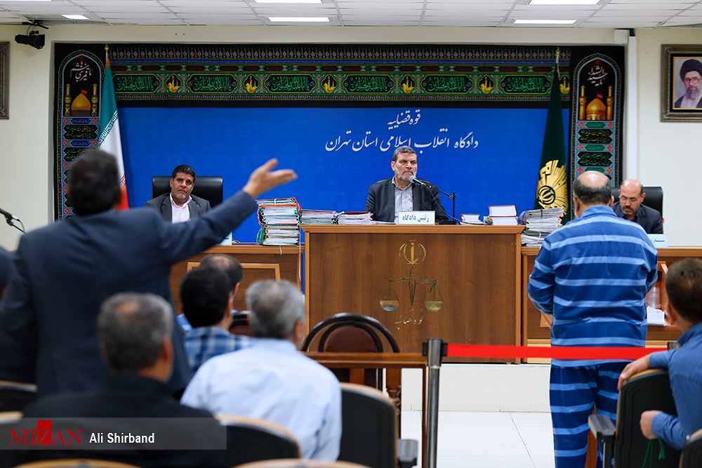 چهارمین جلسه رسیدگی به پرونده موسسه غیرمجاز حافظ و شرکت کشاورزی خوشه طلایی مهر ماندگار برگزار شد