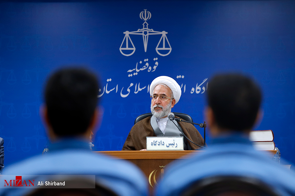 دومین جلسه رسیدگی به اتهامات علی دیواندری و ۸ متهم دیگر برگزار شد