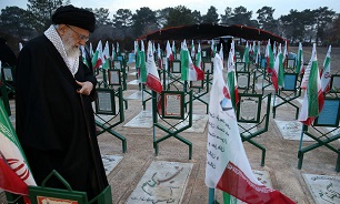 نام شهید بر فراز کوی‌ها و برزن‌ها موهبتی است که باید ادامه یابد