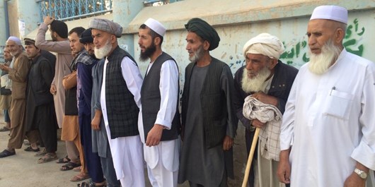 کمیسیون انتخابات افغانستان آمار مشارکت نیمی از مراکز را اعلام کرد