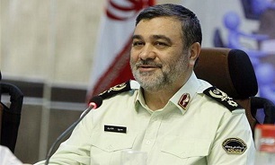 بیش از ۳۰ هزار نیروی پلیس در مرز‌های ۴ گانه به زوار خدمت خواهند کرد
