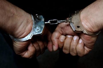 بازداشت شهردار و هفت نفر از کارکنان و اعضای شورای شهر به اتهام رشوه
