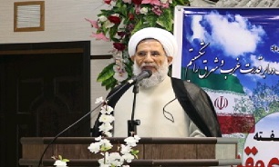 یمن با الهام از دفاع مقدس در حال شکستن هیمنه ائتلاف سعودی – آمریکایی است