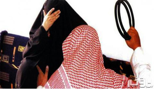 نمادهای آشکار تبعیض علیه زنان و شکنجههای قرون وسطایی نمادهای آشکار تبعیض علیه زنان و شکنجههای قرون وسطایی