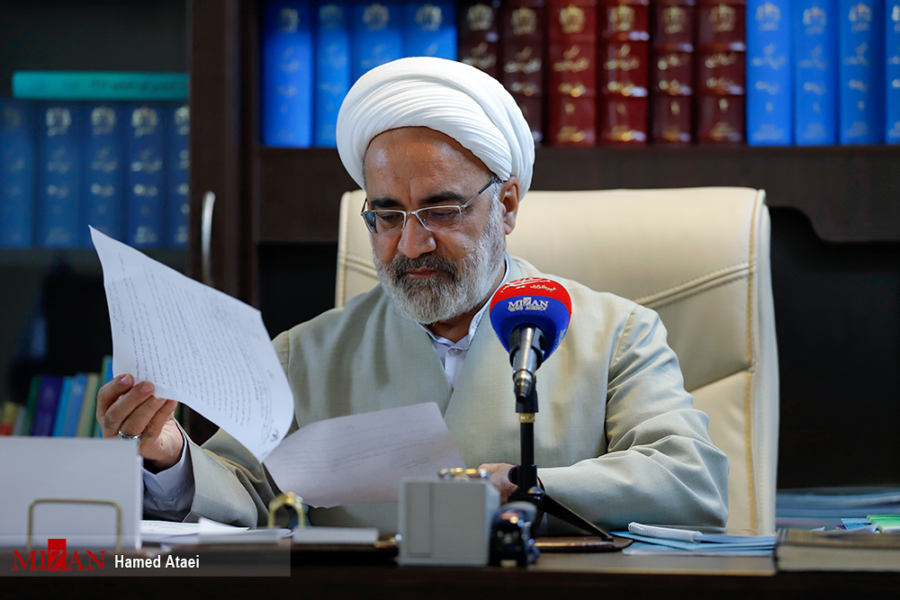 پنج شنبه صبح/ /////// ارتقاء و تشکیل ۴۰ کارگروه تخصصی در معاونت حقوقی /ایجاد کارگروه ویژه در ارتباط با نظریات مشورتی سازمان قضایی نیرو‌های مسلح در دستور کار / تدوین لایحه اصلاح قانون مجازات اسلامی بخش تعزیرات با رویکرد «قابل گذشت» بودن بسیاری از جرایم