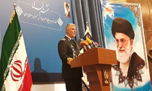 ناو دنا در بهمن امسال به ناوگان نیروی دریایی ارتش الحاق می‌شود