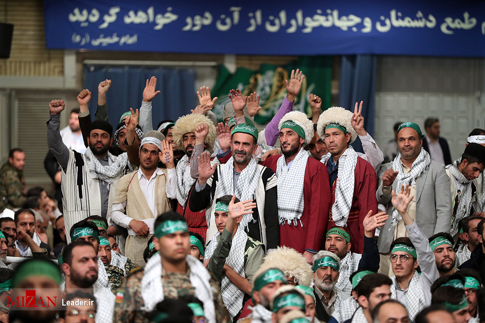 یک توطئه عمیقِ وسیعِ بسیار خطرناکی به وسیله مردم نابود شد/ حقیقتاً ملت ایران یک بار دیگر ثابت کرد که قدرتمند و باعظمت است یک توطئه عمیقِ وسیعِ بسیار خطرناکی به وسیله مردم نابود شد/ حقیقتاً ملت ایران یک بار دیگر ثابت کرد که قدرتمند و باعظمت است