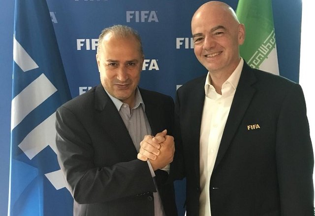 حضور اینفانتینو در مراسم برترینهای AFC