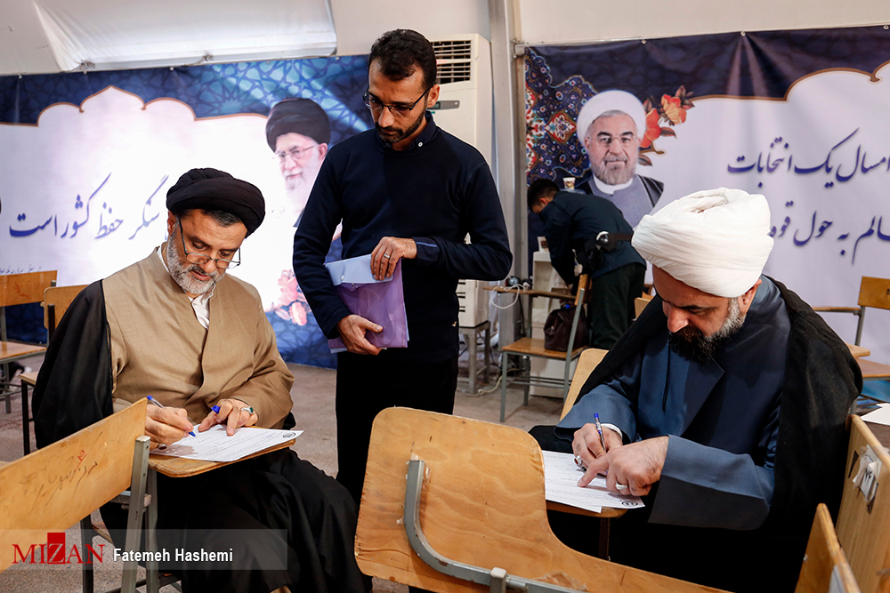کدام چهرهها روز اول ثبتنام از نامزدهای انتخابات مجلس وارد گود شدند؟ کدام چهرهها روز اول ثبتنام از نامزدهای انتخابات مجلس وارد گود شدند؟