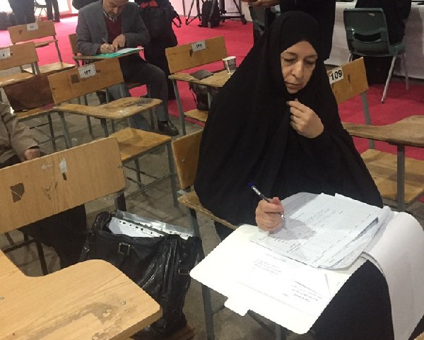 آغاز سومین روز ثبتنام داوطلبان انتخابات مجلس یازدهم + حاشیهها و تصاویر آغاز سومین روز ثبتنام داوطلبان انتخابات مجلس یازدهم + حاشیهها و تصاویر