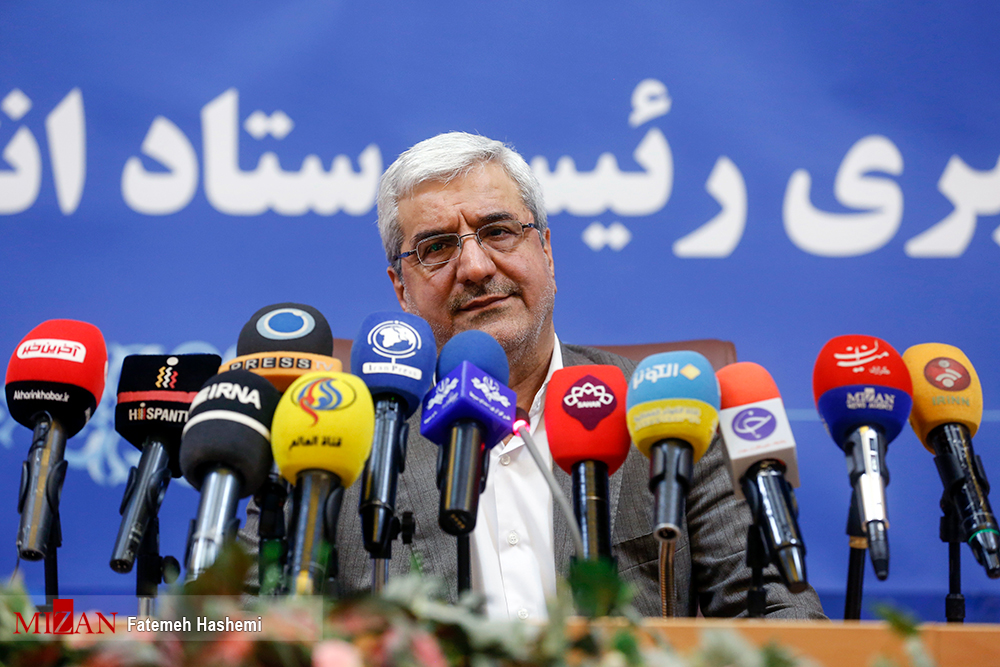 ثبتنام ۲ هزار و ٣٤٥ داوطلب تا ظهر امروز/ چهرههایی که هوای بهارستان دارند + حاشیهها و تصاویر ثبتنام ۲ هزار و ٣٤٥ داوطلب تا ظهر امروز/ چهرههایی که هوای بهارستان دارند + حاشیهها و تصاویر