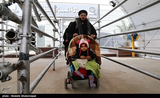 تصاویر بازگشت زائران اربعین حسینی به کشور تصاویر بازگشت زائران اربعین حسینی به کشور
