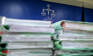 قاضی قاسمی: چرا پول‌ها به حساب برادر متهم واریز می‌شد/ وکیل متهم: موکل من برای چرخش حساب برادرش این کار را انجام می‌داد