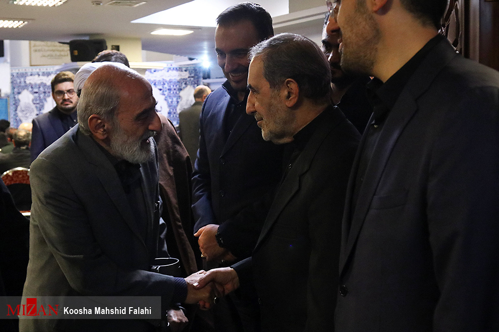 مراسم ختم خواهر علیاکبر ولایتی برگزار شد/ حضور شخصیتهای لشکری و کشوری مراسم ختم خواهر علیاکبر ولایتی برگزار شد/ حضور شخصیتهای لشکری و کشوری