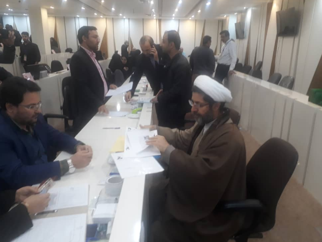 آغاز ثبت‌نام داوطلبان انتخابات خبرگان/ روز ششم ثبت‌نام نامزد‌های انتخابات مجلس + حاشیه‌ها و تصاویر