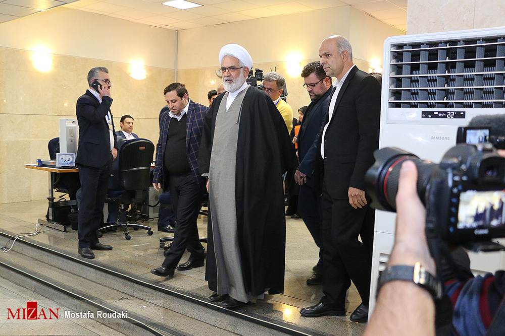 بازدید دادستان کل کشور از فرآیند ثبت نام نامزدهای انتخابات مجلس یازدهم بازدید دادستان کل کشور از فرآیند ثبت نام نامزدهای انتخابات مجلس یازدهم