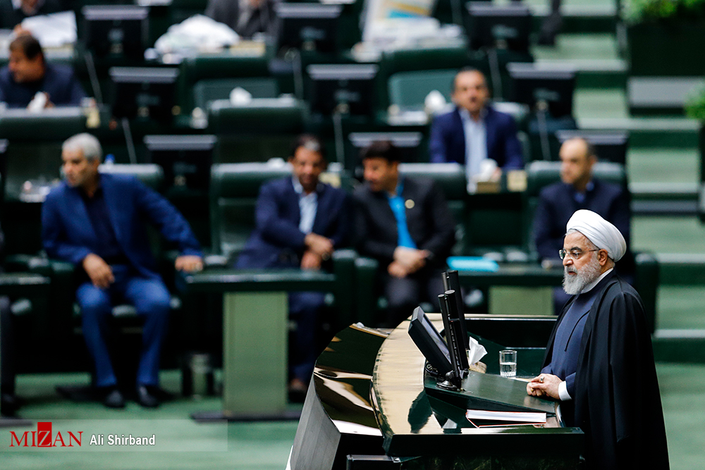 رئیس جمهور : اختصاص ارز ۴۲۰۰ تومانی برای کالای اساسی در بودجه سال ۹۹/ حقوق اقشار آسیب پذیر در بودجه افزایش پیدا کرده است رئیس جمهور : اختصاص ارز ۴۲۰۰ تومانی برای کالای اساسی در بودجه سال ۹۹/ حقوق اقشار آسیب پذیر در بودجه افزایش پیدا کرده است