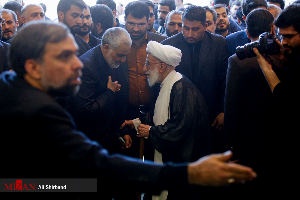انتقام سخت از قاتلان آمریکایی حاج قاسم سلیمانی انتقام سخت از قاتلان آمریکایی حاج قاسم سلیمانی