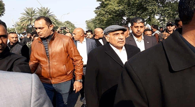 نخست وزیر عراق در مراسم تشییع شهیدان سلیمانی و المهندس نخست وزیر عراق در مراسم تشییع شهیدان سلیمانی و المهندس